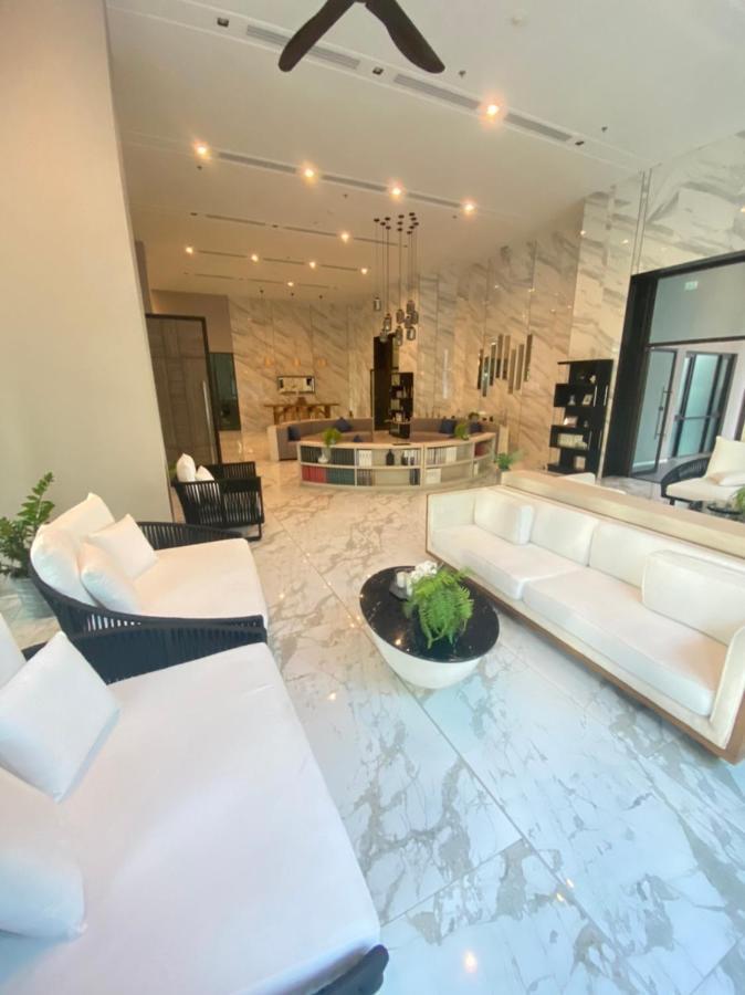 Aeras Jomtien By Cherry Aparthotel Exterior photo
